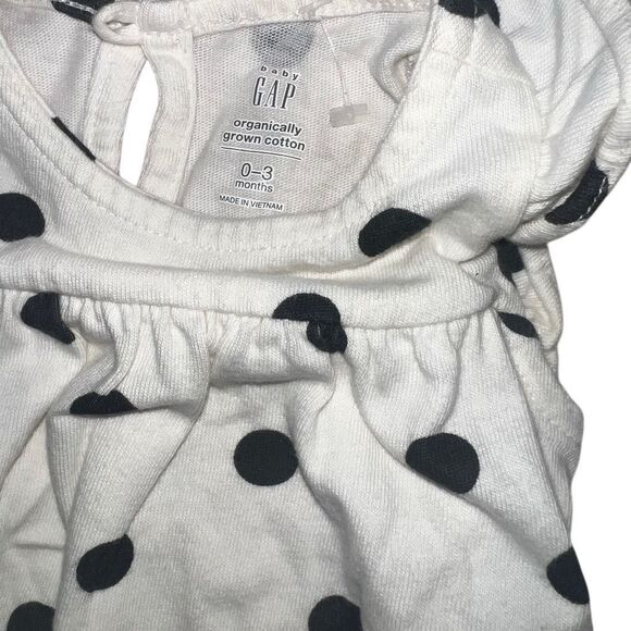 Baby girls clothing size 0-3 months  “make a bundle” - Picture 2 of 2